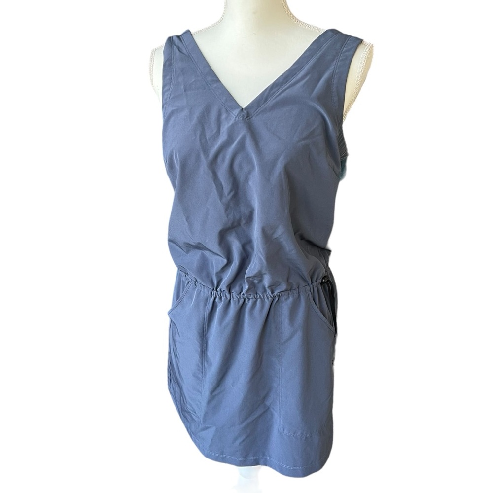 Toad and Co Liv Dress Size Medium Blue Gray Athletic Lightweight Travel Stretch